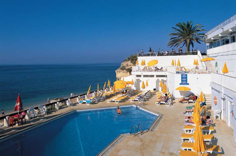 Holiday Inn Algarve - Armacao De Pera, An Ihg Hotel Екстер'єр фото